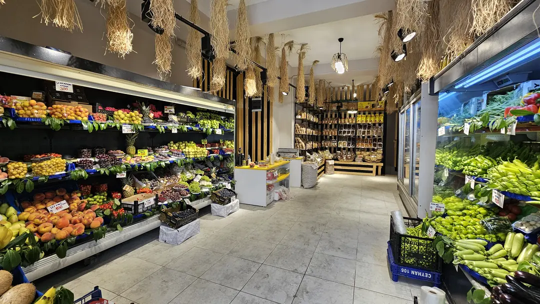 Cennet Bahçesi Market Reyonu reyonu